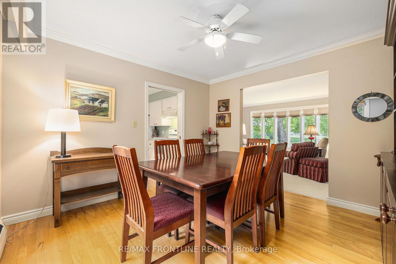 12 Glenview Crescent, Perth, ON - Indoor Photo Showing Dining Room