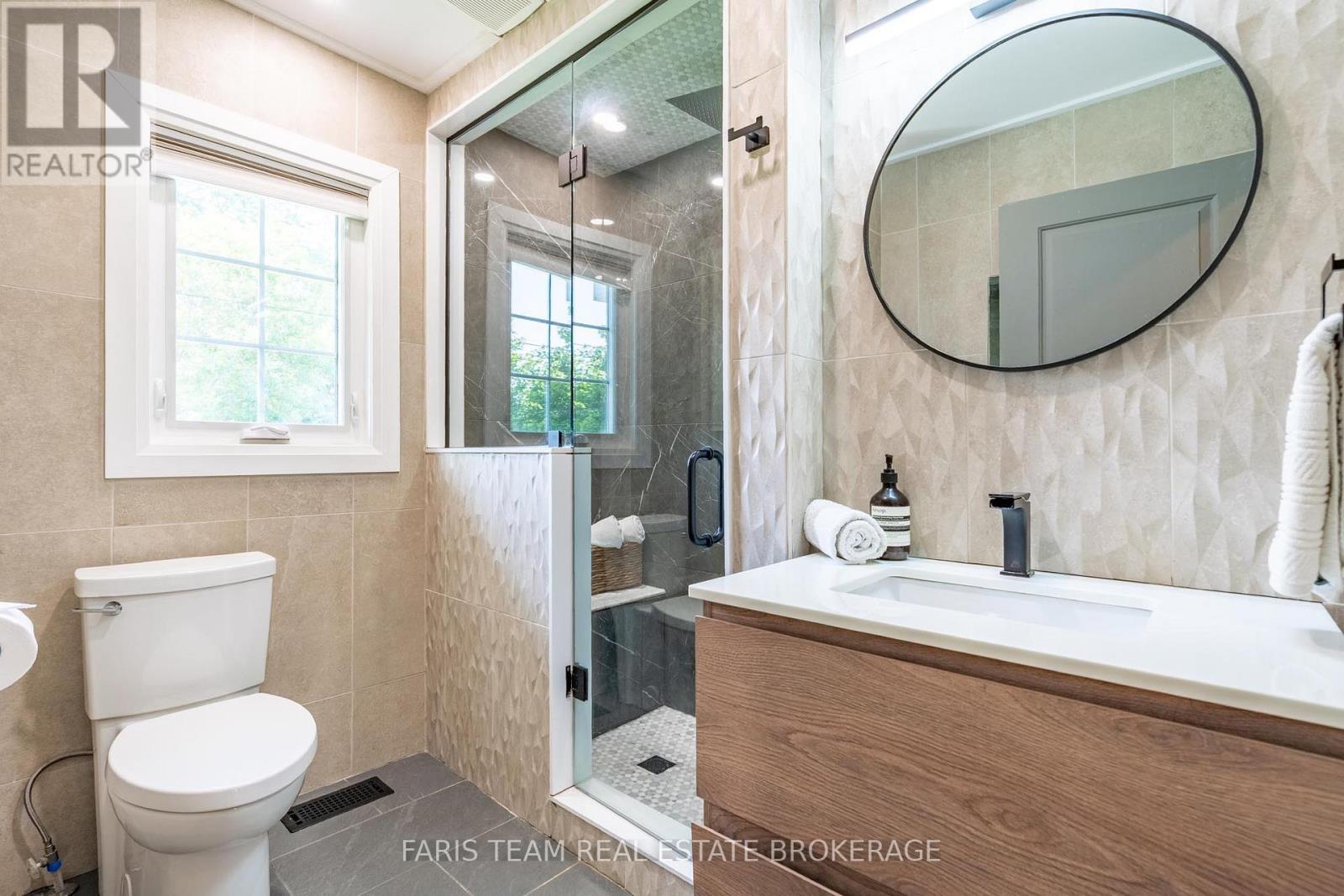 27 Poplar Crescent, Ramara, ON - Indoor Photo Showing Bathroom