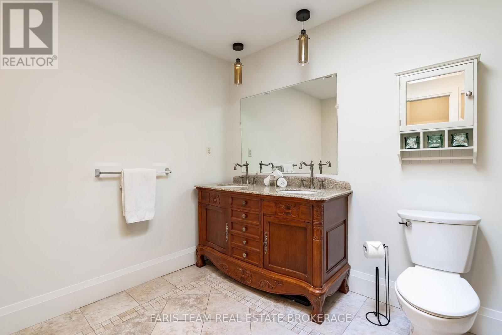 27 Poplar Crescent, Ramara, ON - Indoor Photo Showing Bathroom