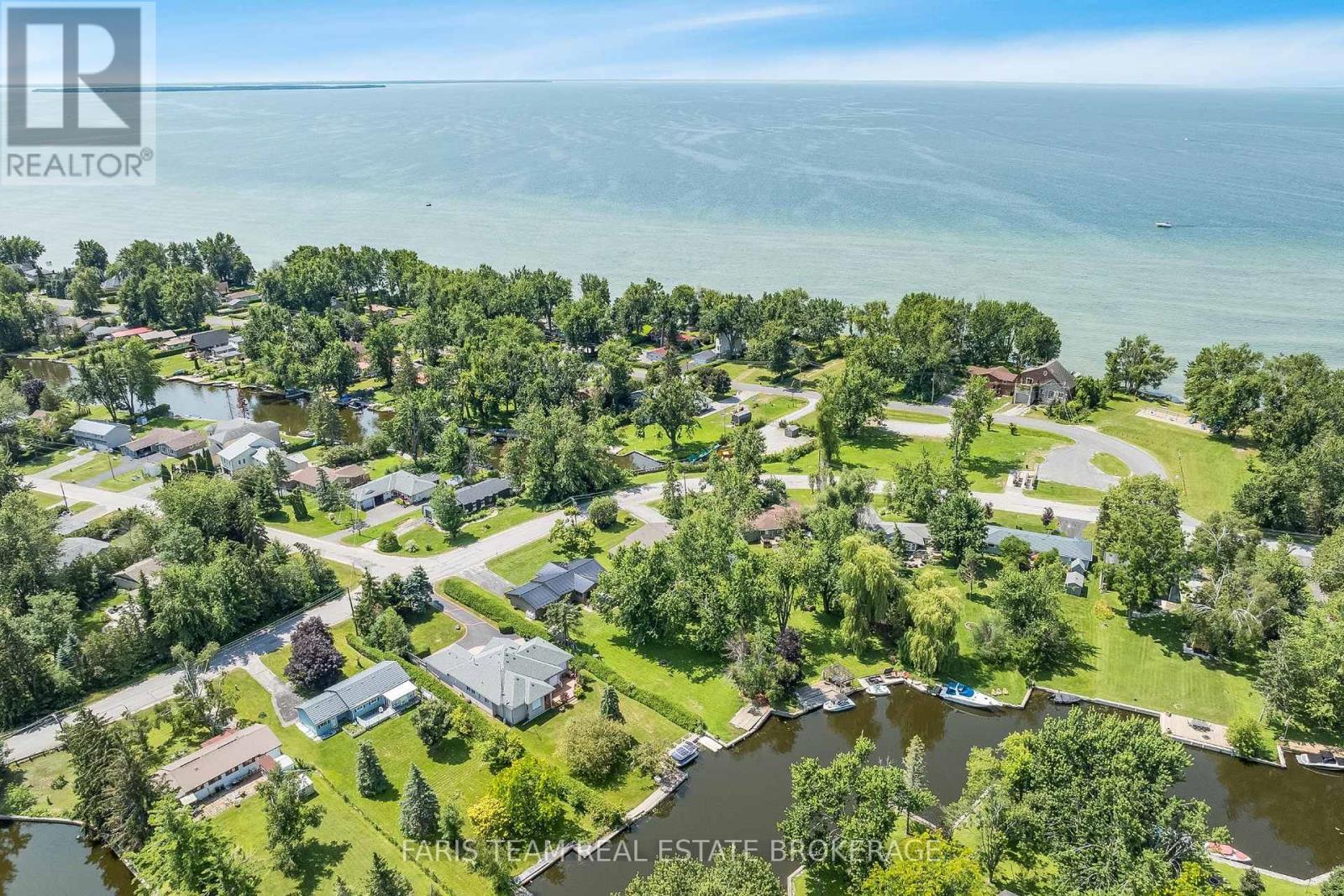 27 Poplar Crescent, Ramara, ON - Outdoor With Body Of Water With View