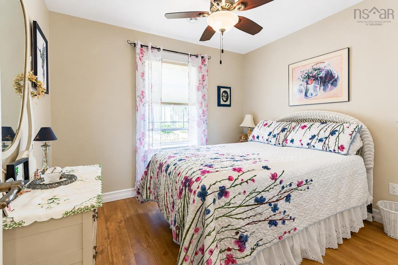 12 Beckwith Berwick, Ns, Berwick, NS - Indoor Photo Showing Bedroom