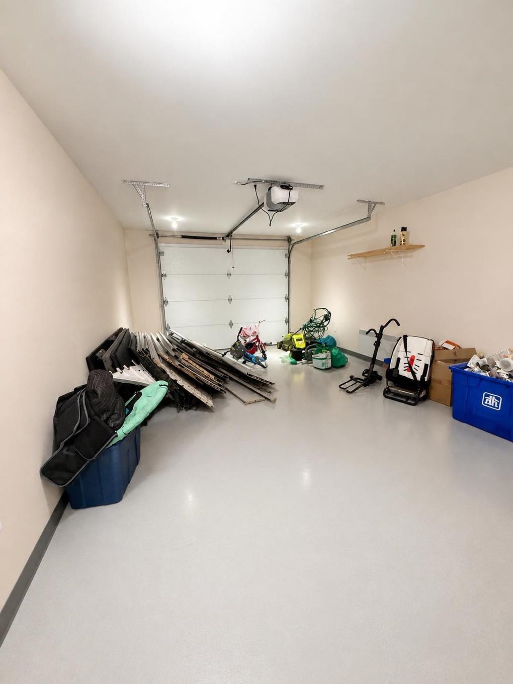 15 Abegweit Lane, North Rustico, PE - Indoor Photo Showing Garage