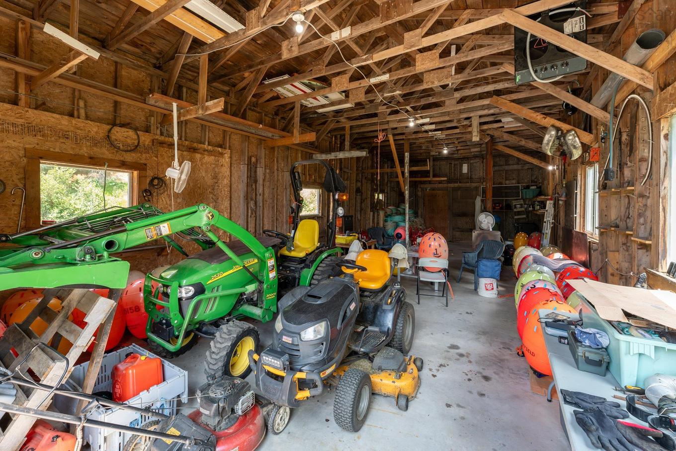 2977 Highway 340, Yarmouth, NS - Indoor
