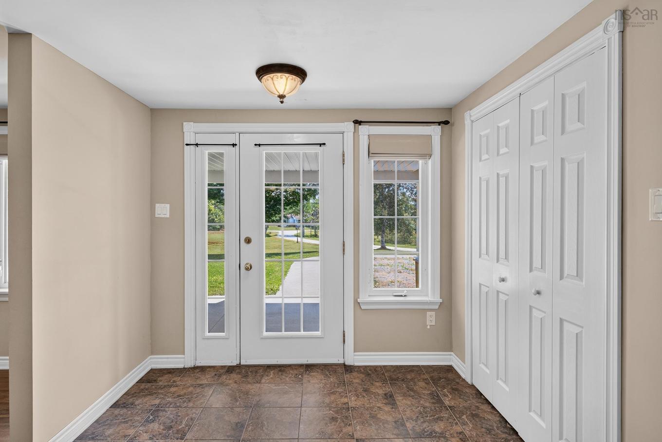 2977 Highway 340, Yarmouth, NS - Indoor Photo Showing Other Room