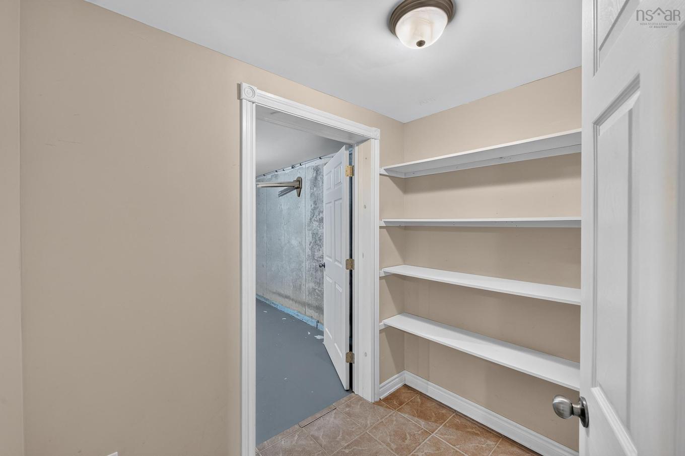 2977 Highway 340, Yarmouth, NS - Indoor With Storage