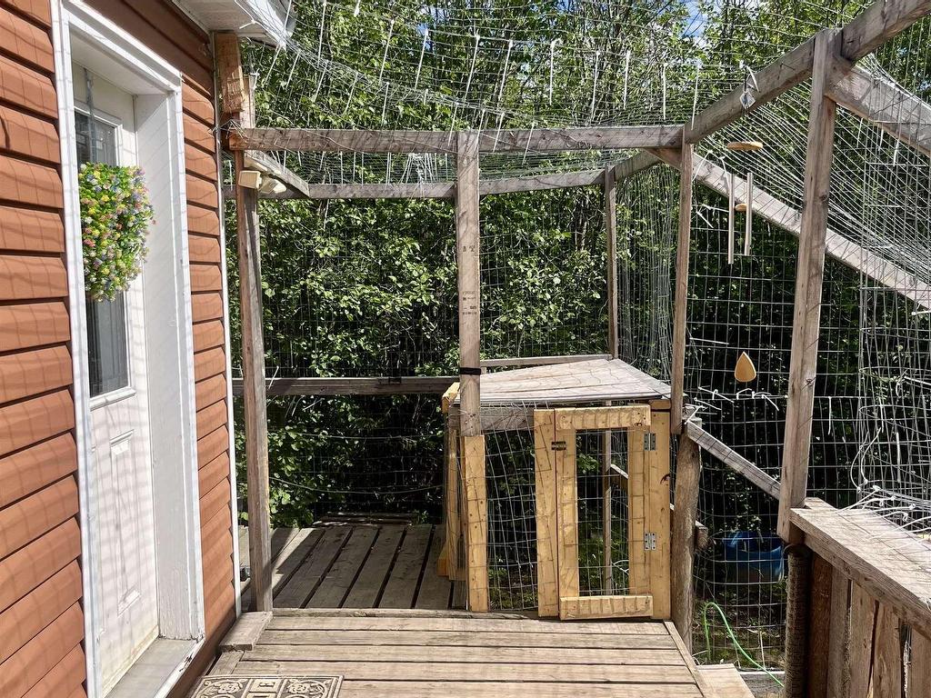 189 Larson Road, Thunder Bay, ON