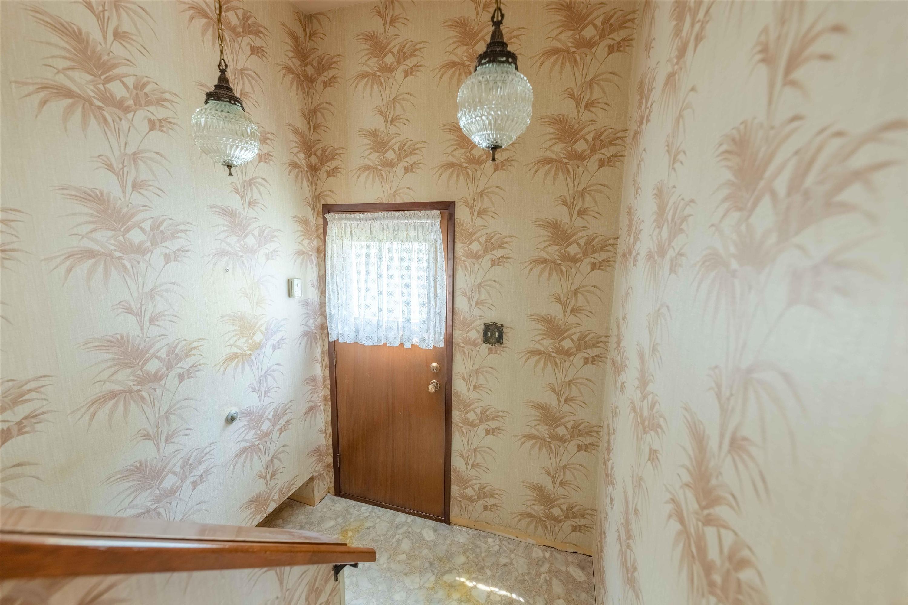 283 Carl Avenue E, Thunder Bay, ON - Indoor Photo Showing Bathroom