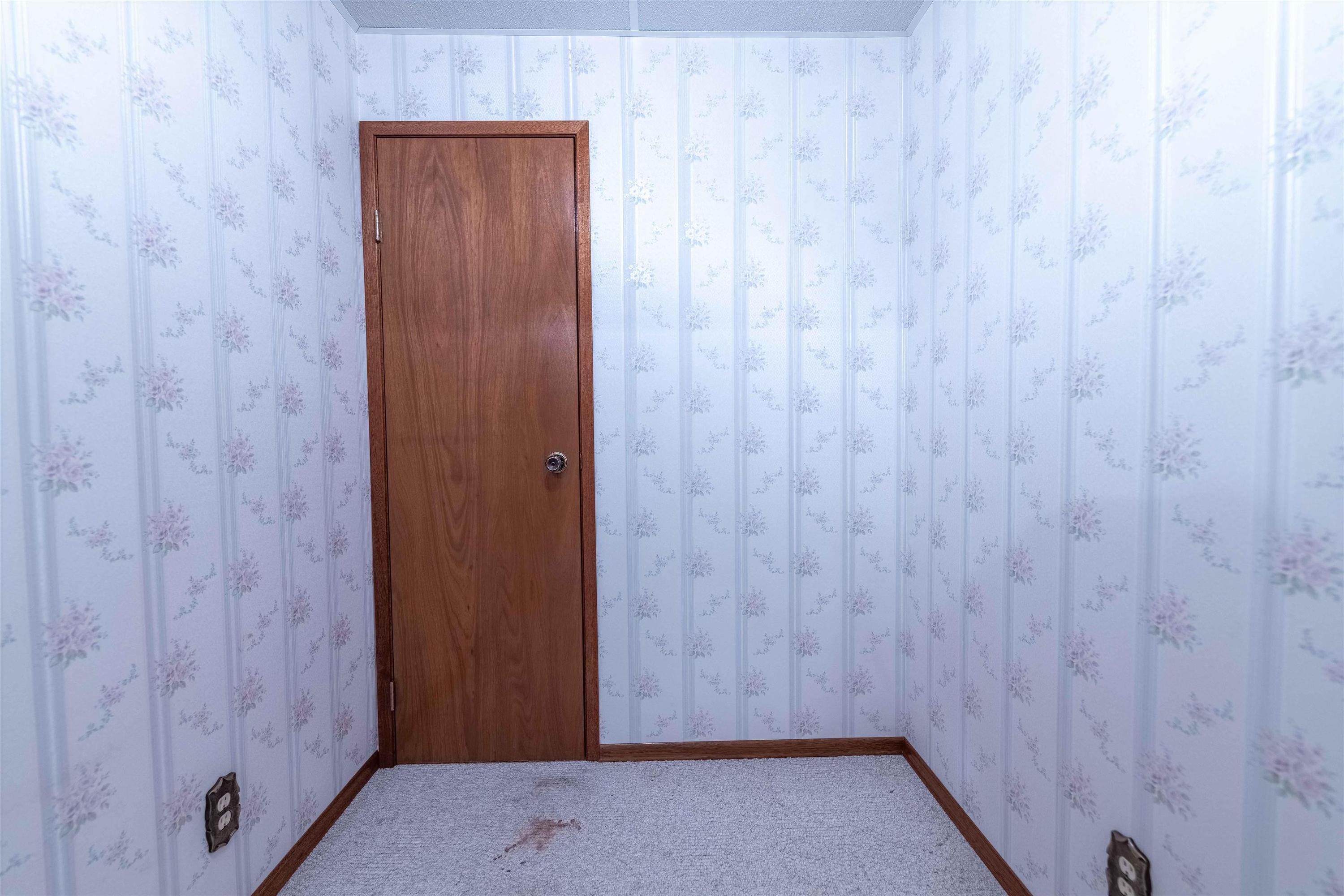 283 Carl Avenue E, Thunder Bay, ON - Indoor Photo Showing Bathroom