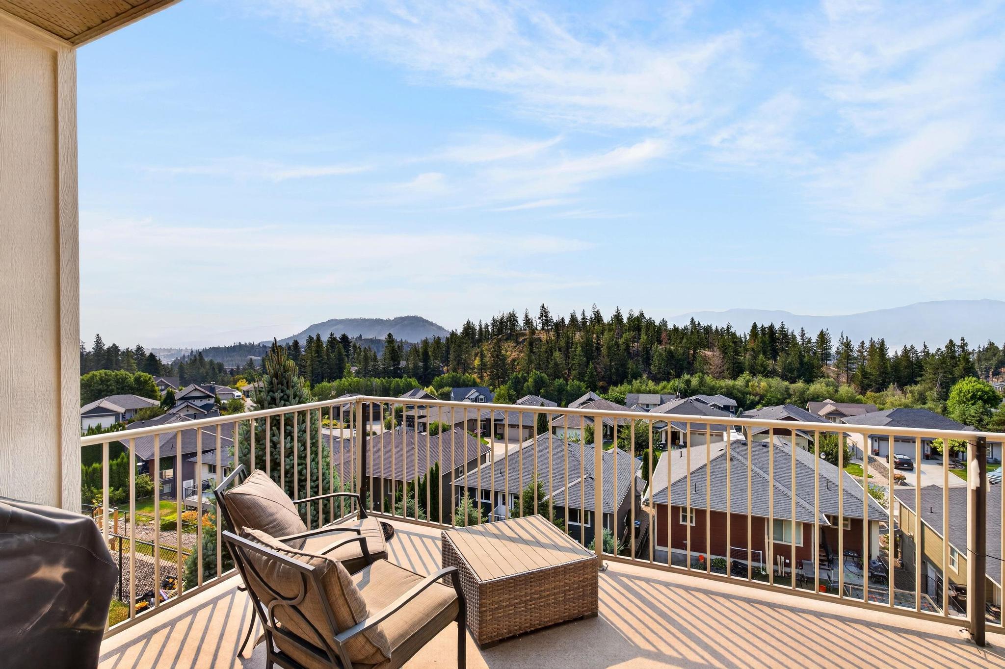 2425 Tallus Heights Drive, West Kelowna, BC - Outdoor