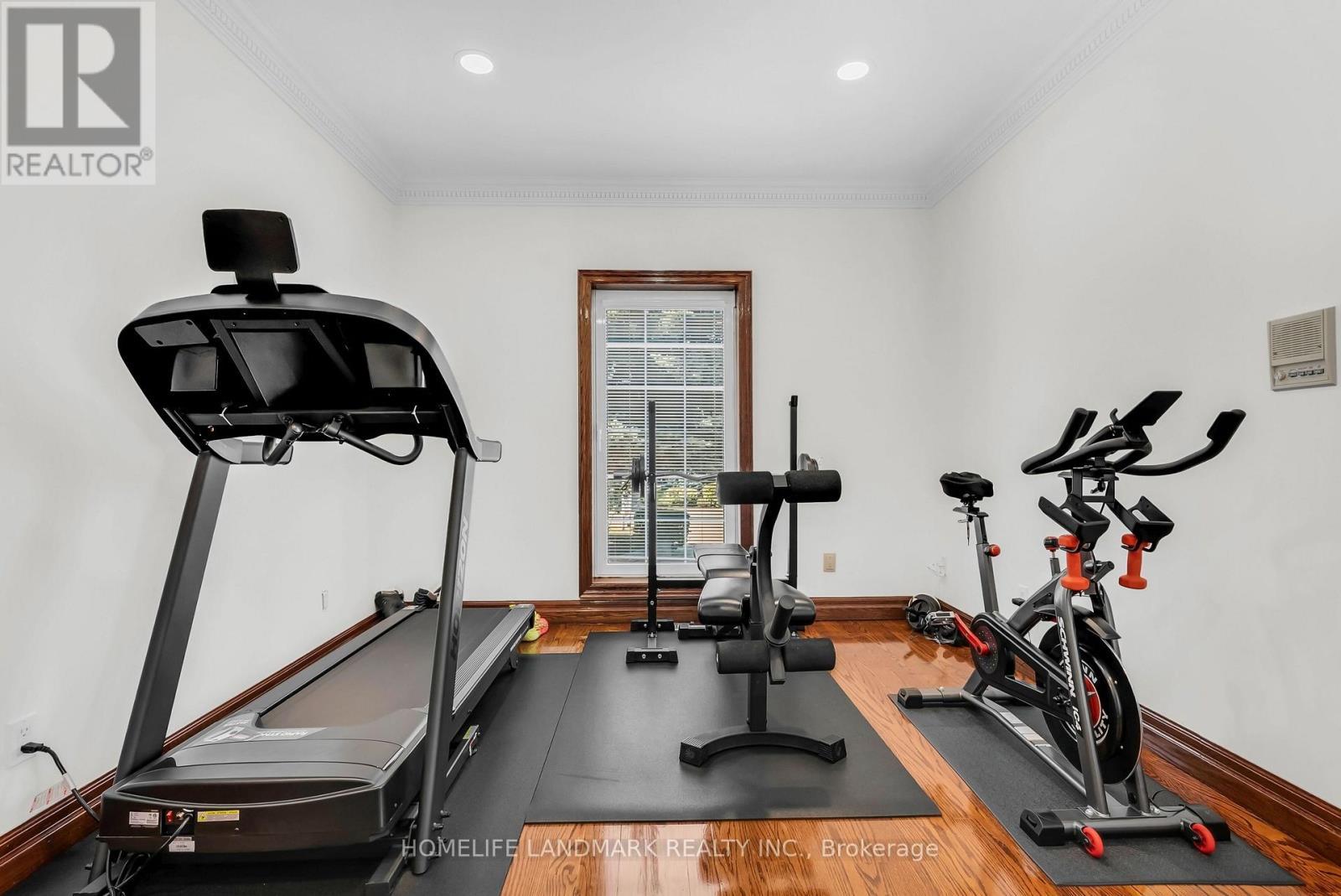193 Codsell Avenue, Toronto, ON - Indoor Photo Showing Gym Room