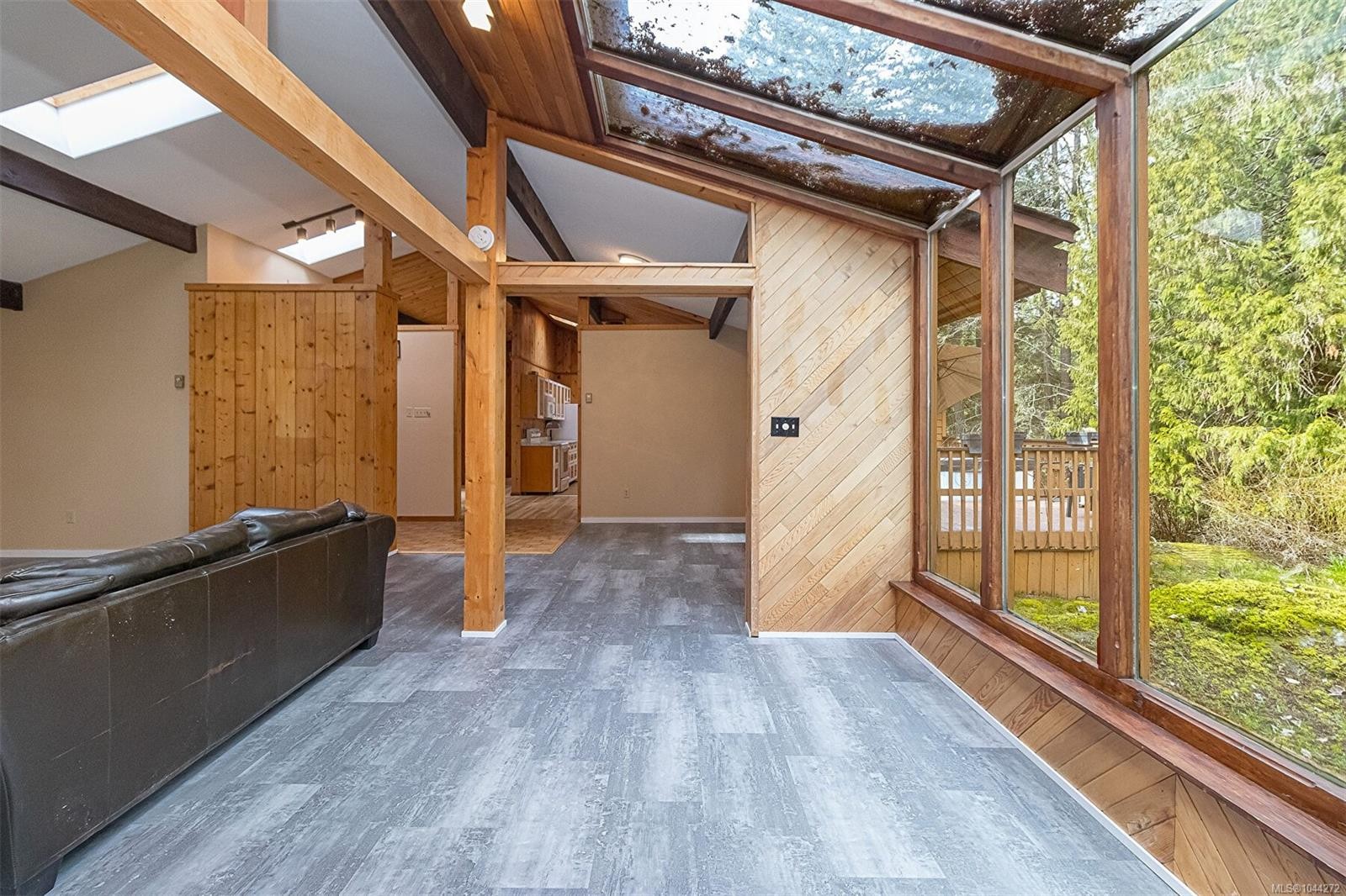 2298 Munn Rd, Highlands, BC