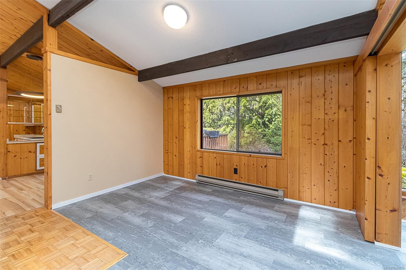 2298 Munn Rd, Highlands, BC