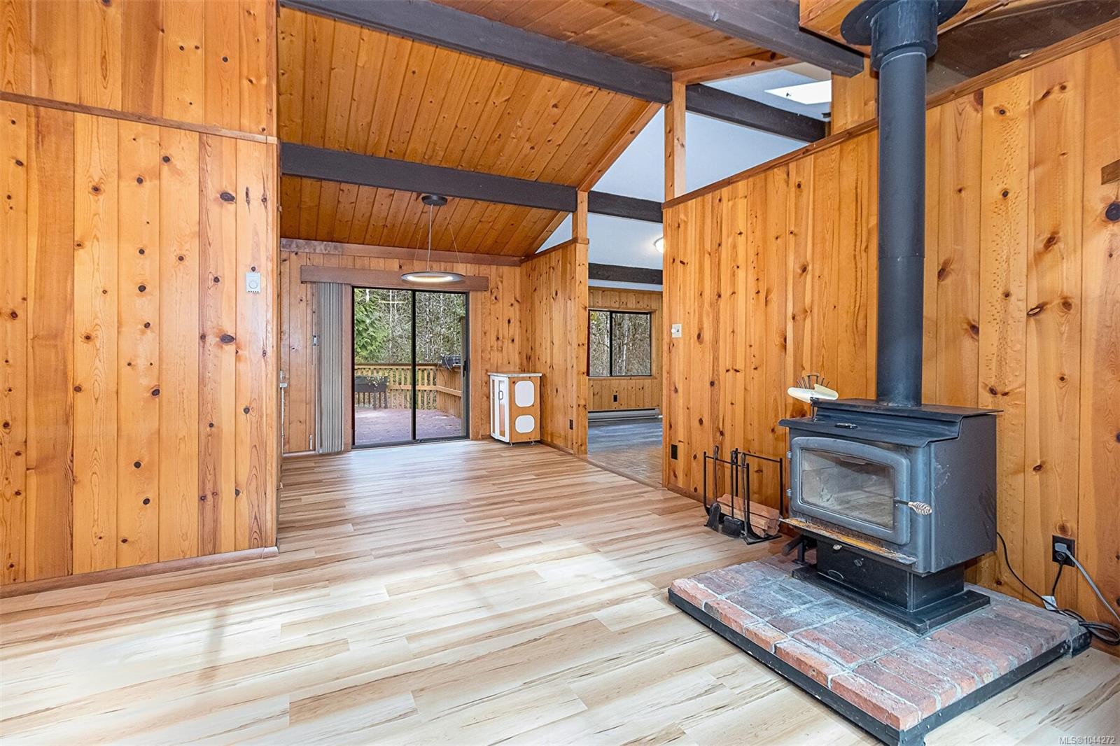 2298 Munn Rd, Highlands, BC