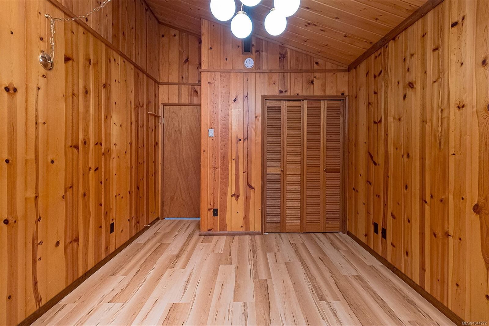2298 Munn Rd, Highlands, BC