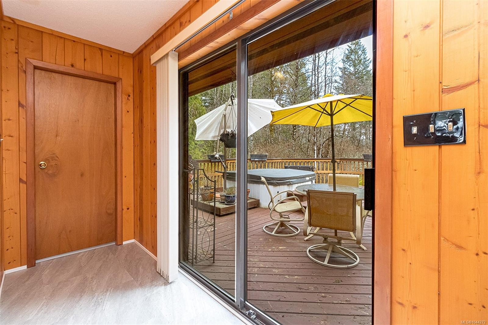 2298 Munn Rd, Highlands, BC