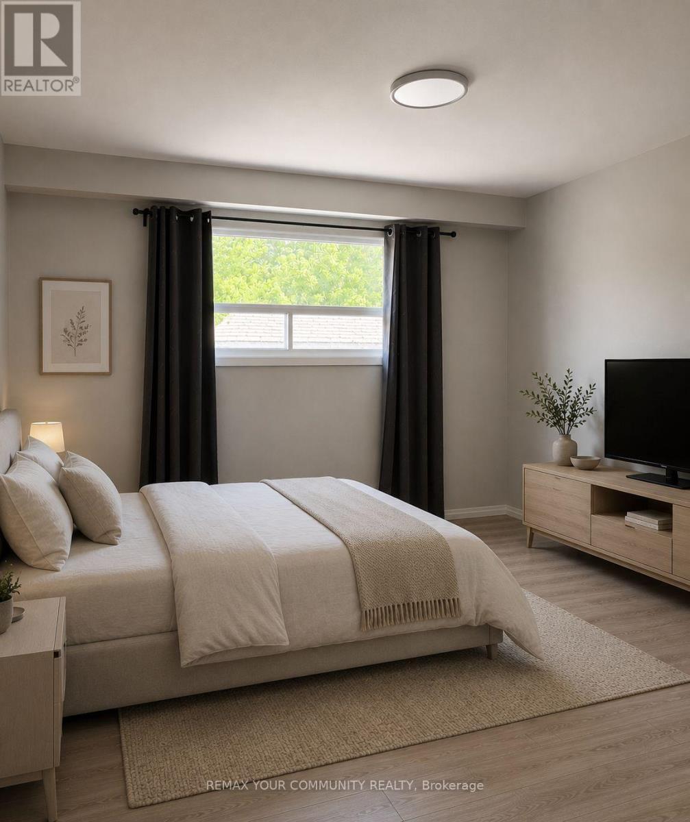 3796 Wyewood Road, Mississauga, ON - Indoor Photo Showing Bedroom