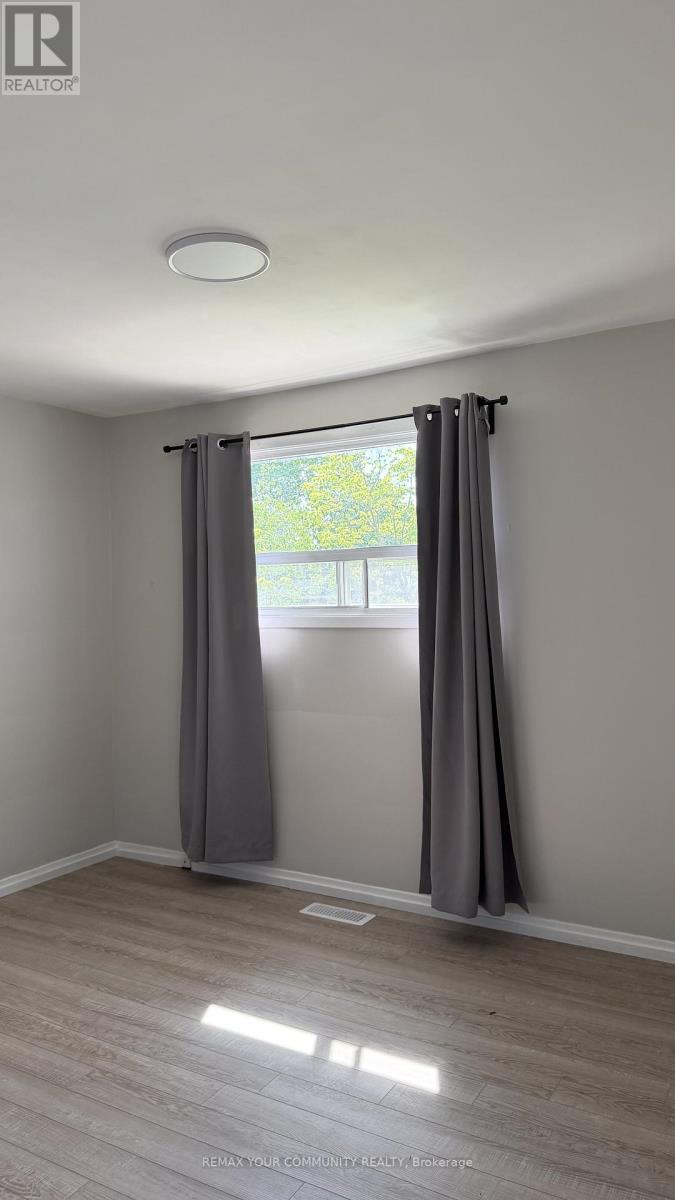 3796 Wyewood Road, Mississauga, ON - Indoor Photo Showing Other Room