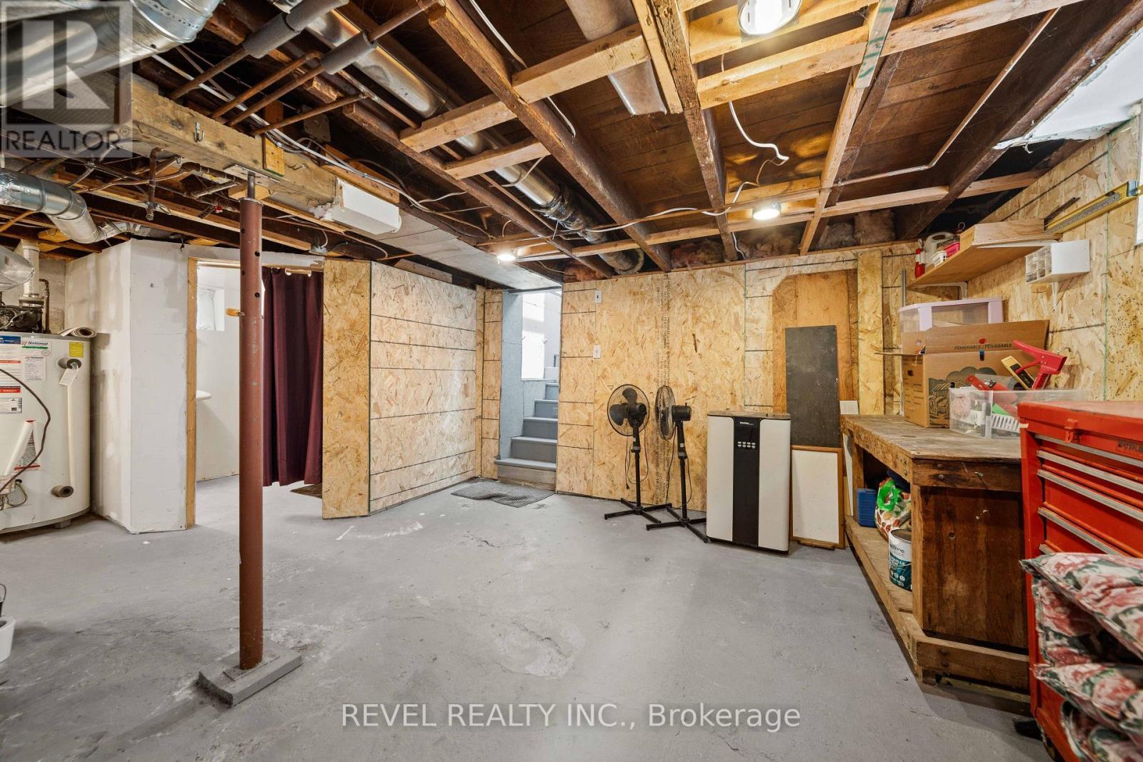 7 Maple Street, St. Thomas, ON - Indoor Photo Showing Basement