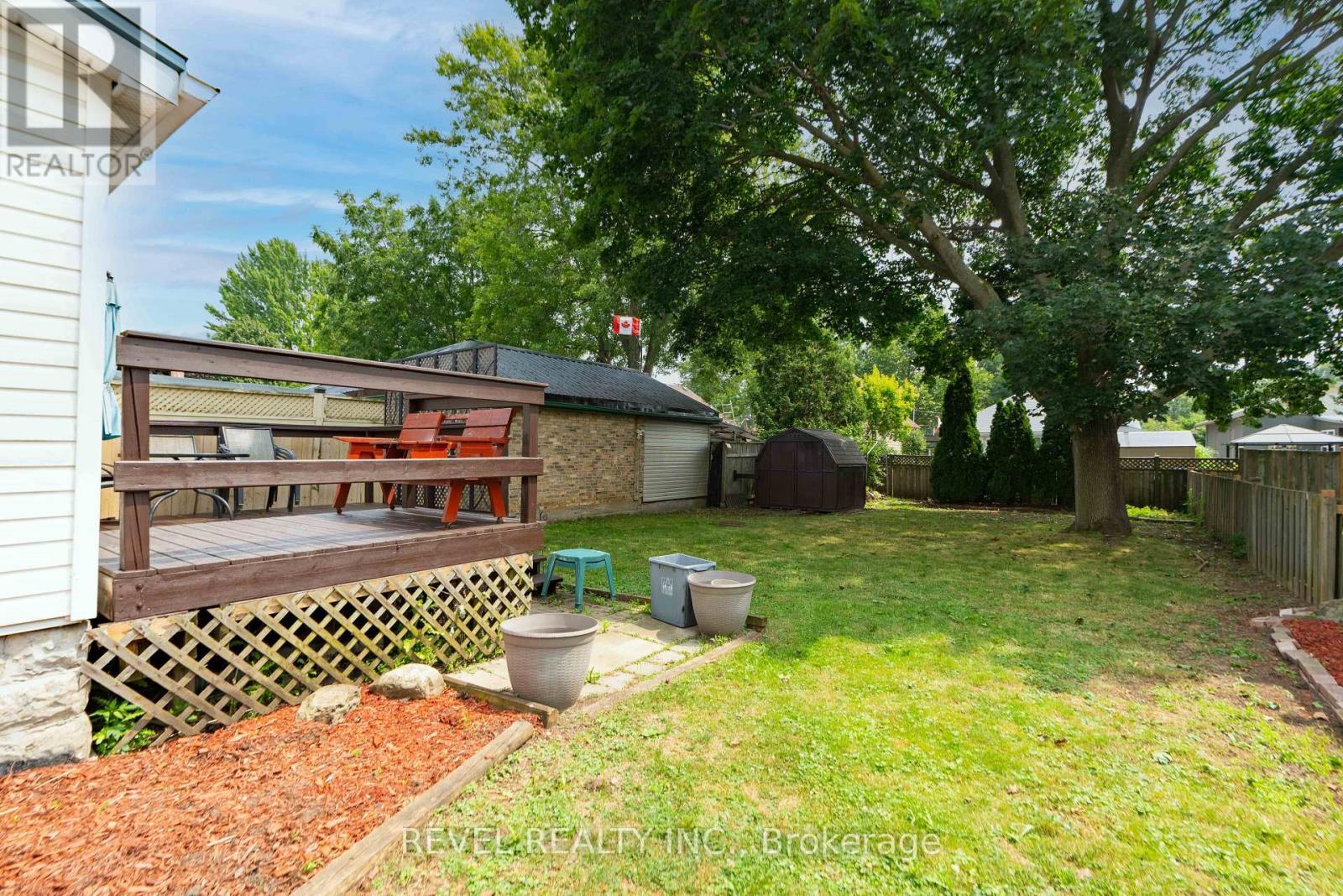 7 Maple Street, St. Thomas, ON - Outdoor With Deck Patio Veranda