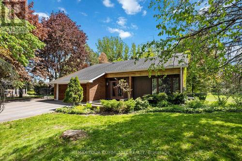 26 KNIGHTS PLACE  Whitchurch-Stouffville, ON L4A 0G9