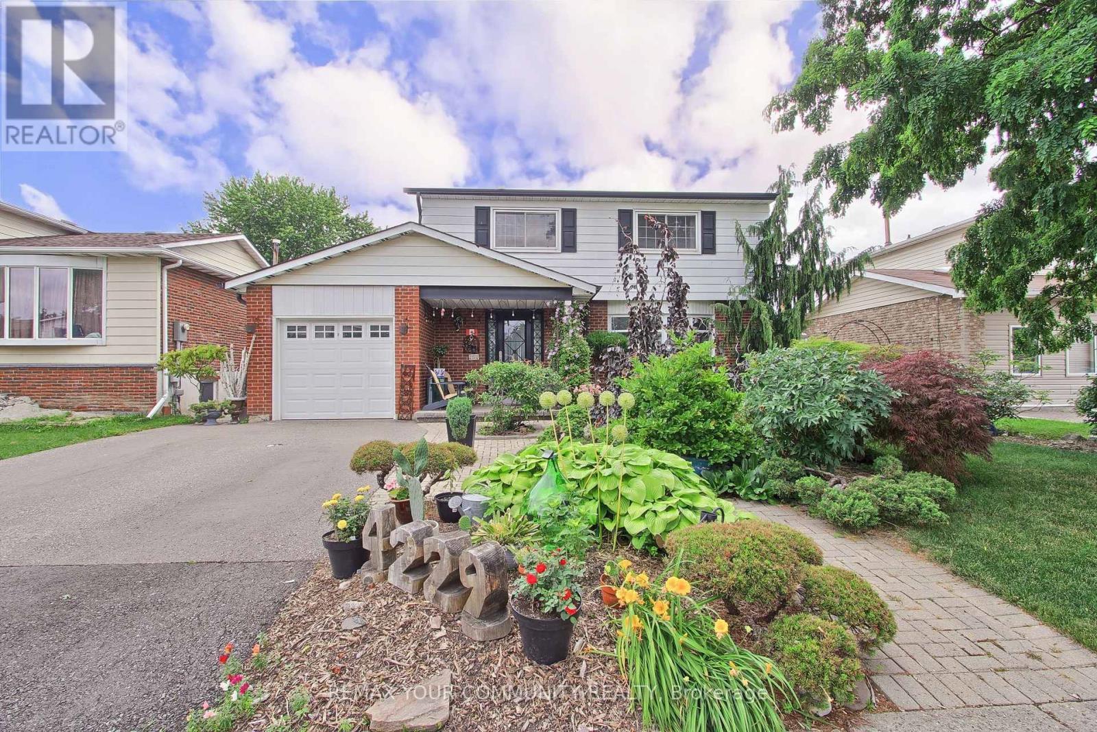 4229 Brandon Gate Drive, Mississauga, ON - Outdoor