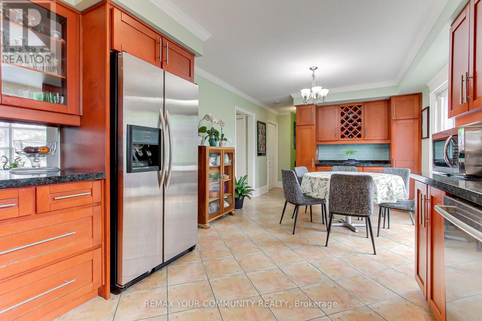 4229 Brandon Gate Drive, Mississauga, ON - Indoor