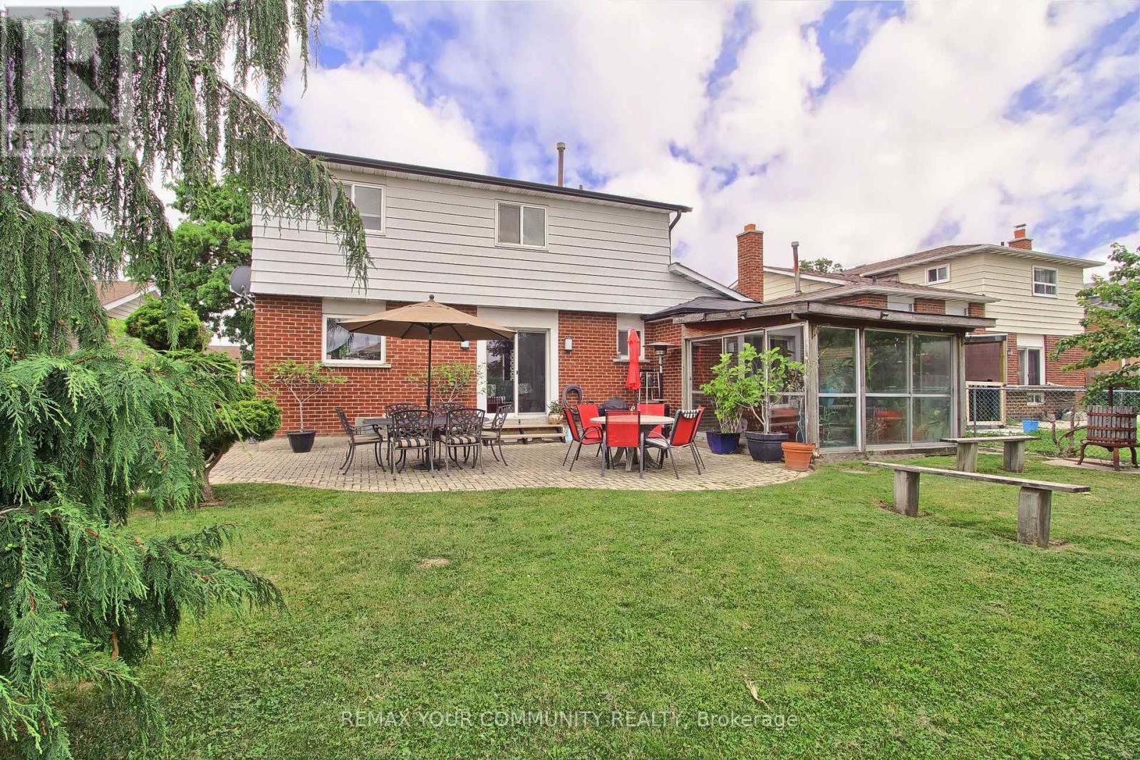 4229 Brandon Gate Drive, Mississauga, ON - Outdoor With Deck Patio Veranda