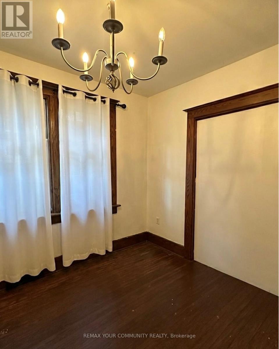 91 Peppler Street, Waterloo, ON - Indoor Photo Showing Other Room