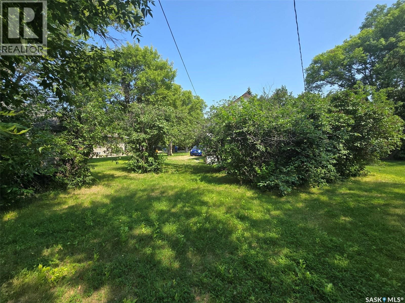 910 Pacific Street, Grenfell, SK - Outdoor