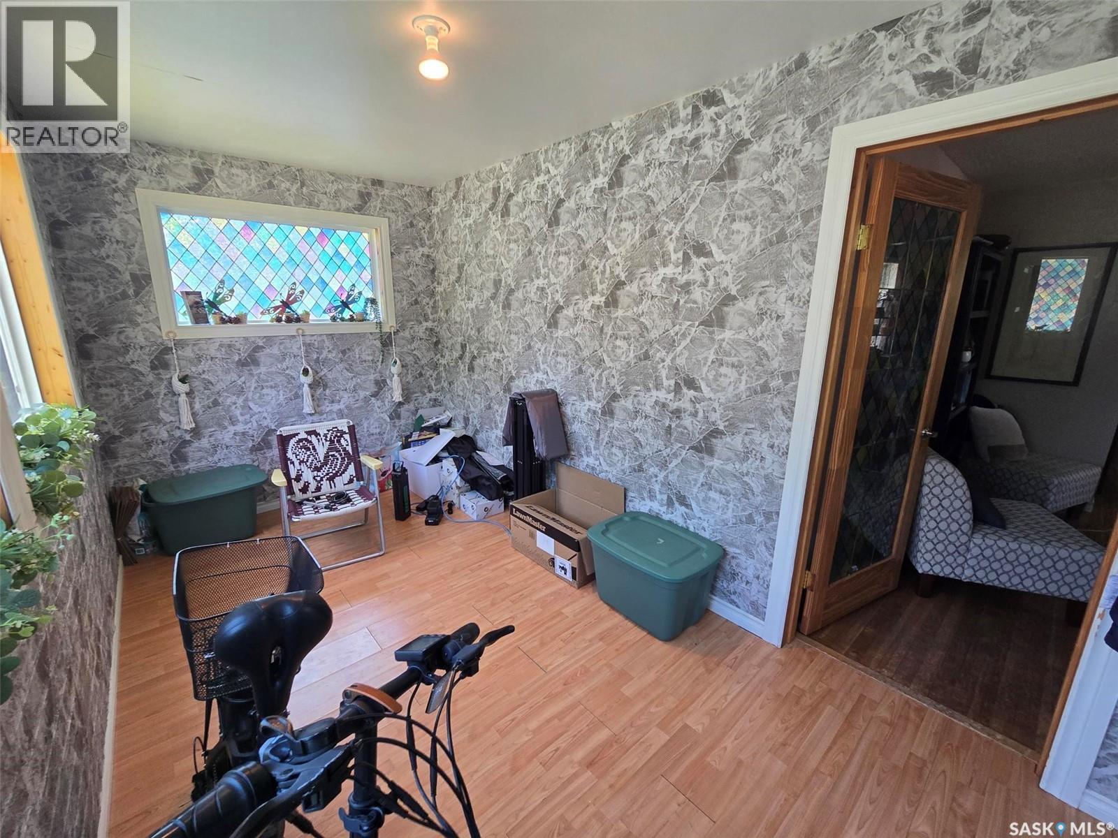 910 Pacific Street, Grenfell, SK - Indoor Photo Showing Other Room