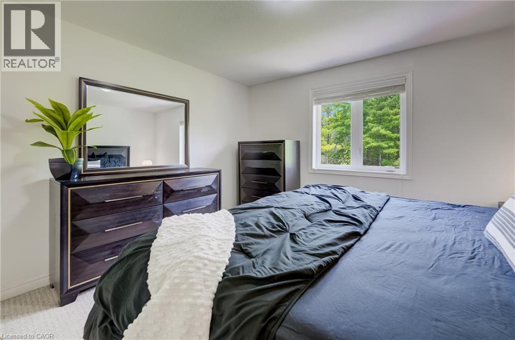 58 Marshall Drive, Guelph, ON - Indoor Photo Showing Bedroom