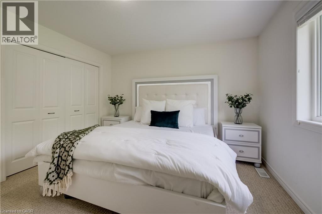 58 Marshall Drive, Guelph, ON - Indoor Photo Showing Bedroom