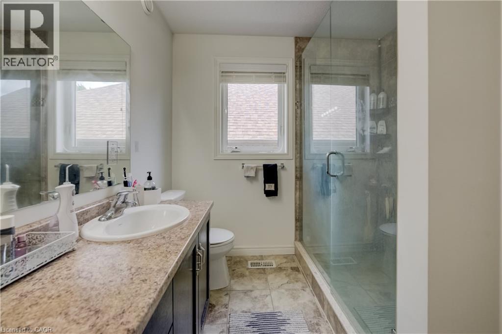 58 Marshall Drive, Guelph, ON - Indoor Photo Showing Bathroom