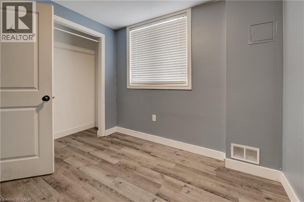 58 Marshall Drive, Guelph, ON - Indoor Photo Showing Other Room