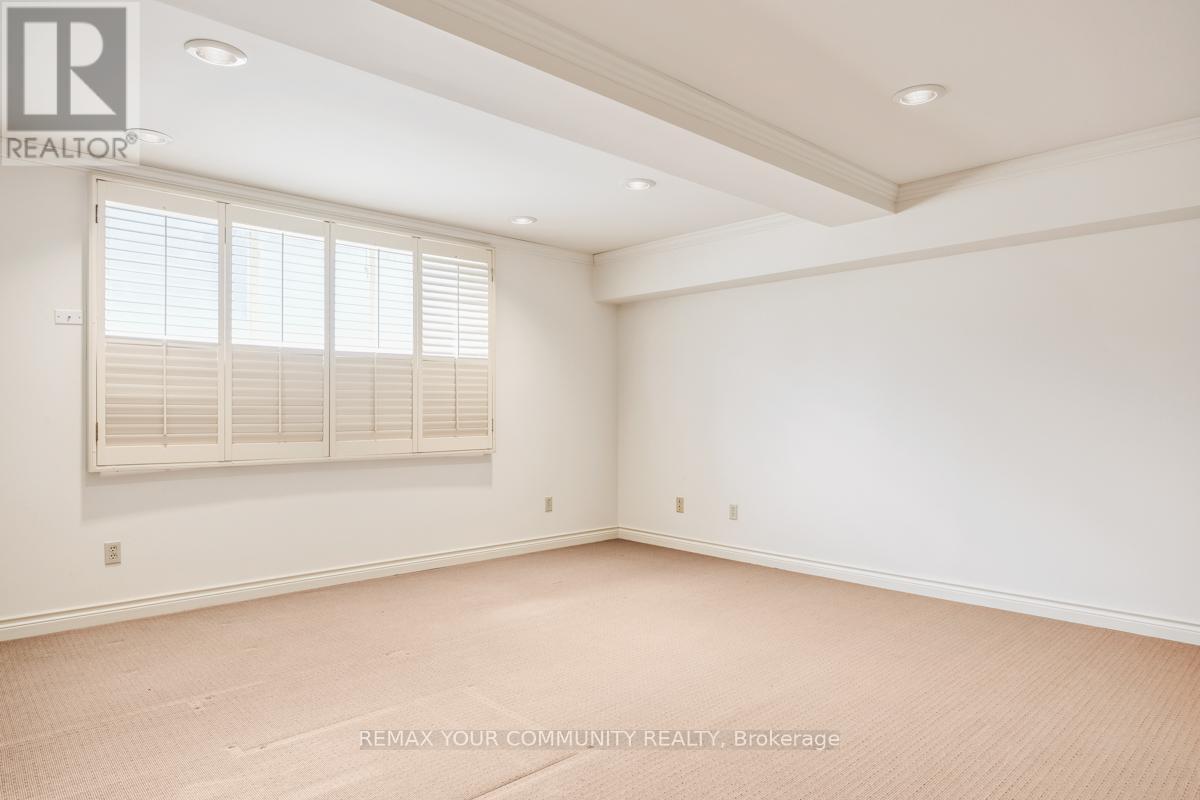 Lower - 27 Denham Drive, Richmond Hill, ON - Indoor Photo Showing Other Room