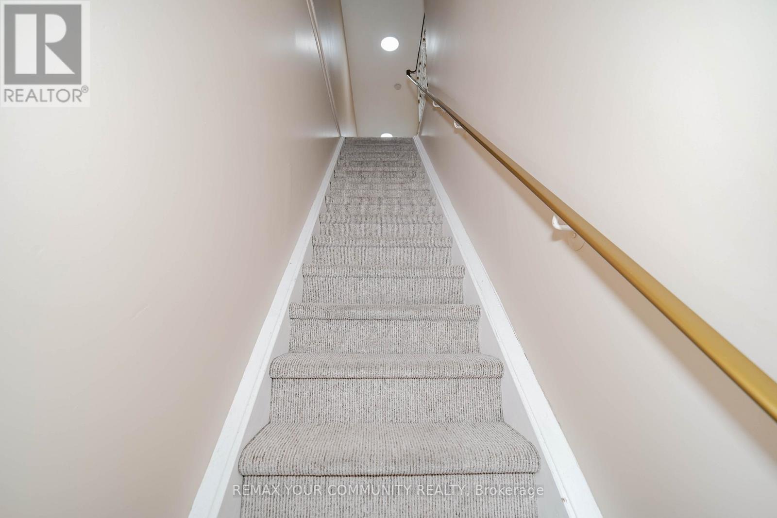 2 - 1378 Danforth Avenue S, Toronto, ON - Indoor Photo Showing Other Room