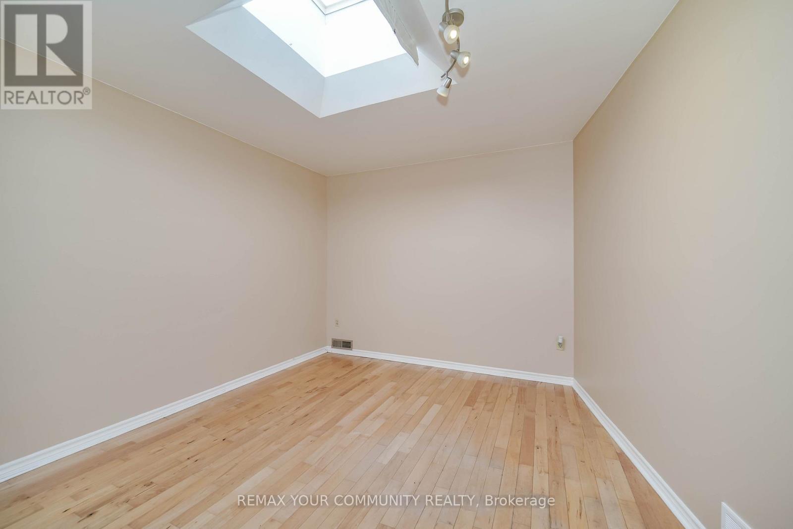 2 - 1378 Danforth Avenue S, Toronto, ON - Indoor Photo Showing Other Room