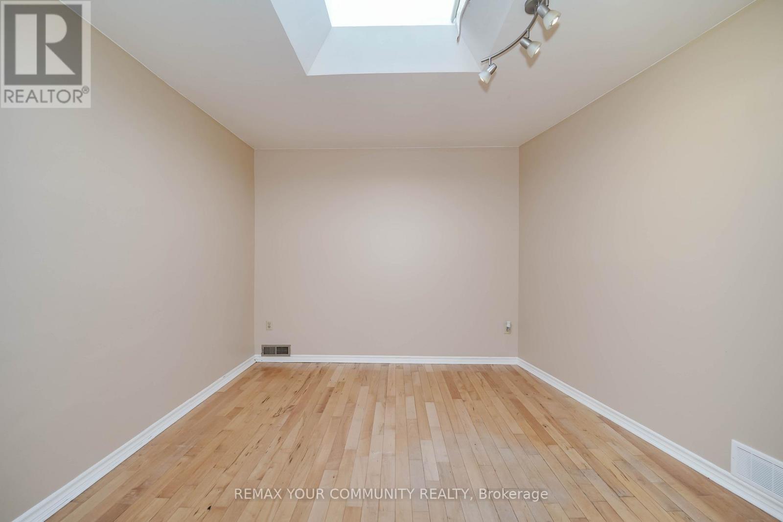2 - 1378 Danforth Avenue S, Toronto, ON - Indoor Photo Showing Other Room