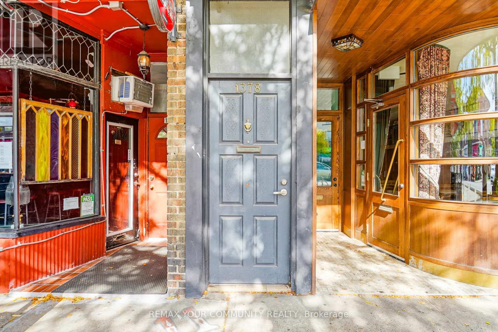 2 - 1378 Danforth Avenue S, Toronto, ON - Photo Showing Other Room