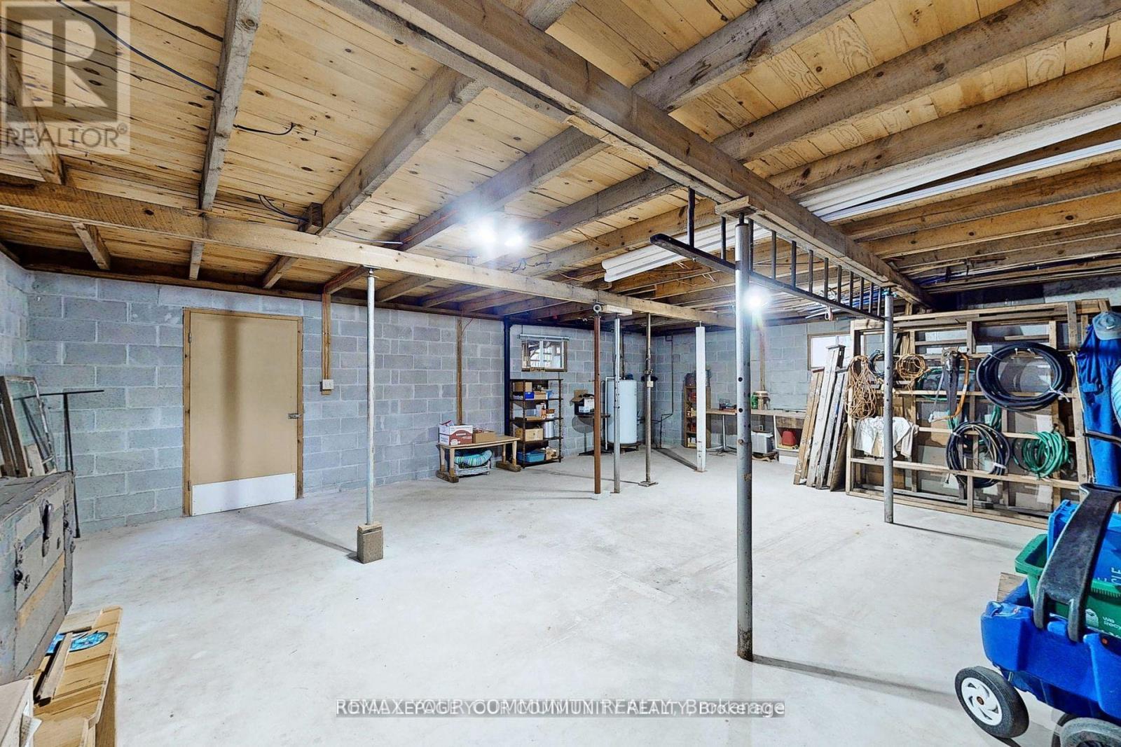 1207 Tiny Beaches Road S, Tiny, ON - Indoor Photo Showing Basement