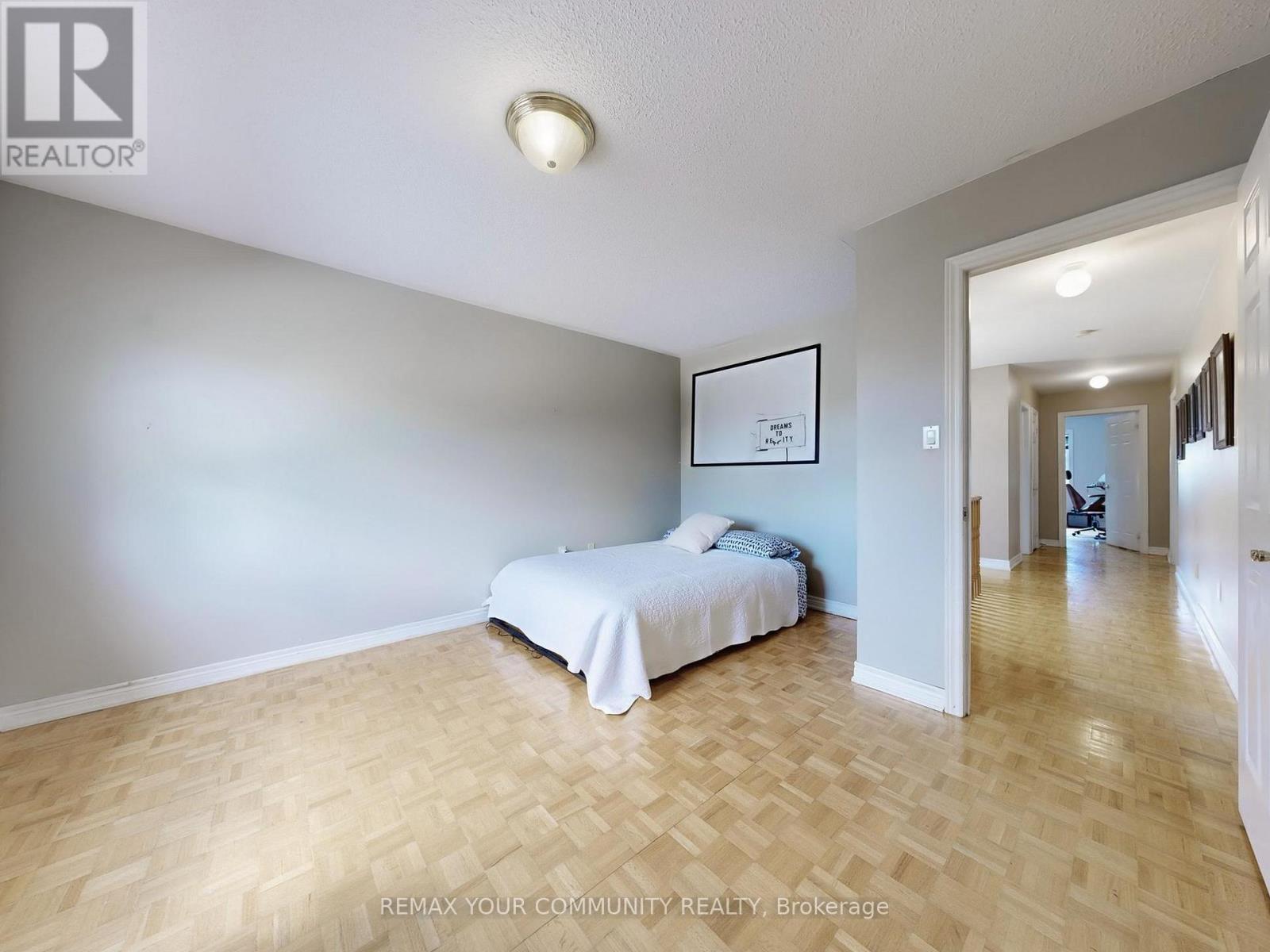 24 Cachet Hill Crescent, Vaughan, ON - Indoor Photo Showing Bedroom