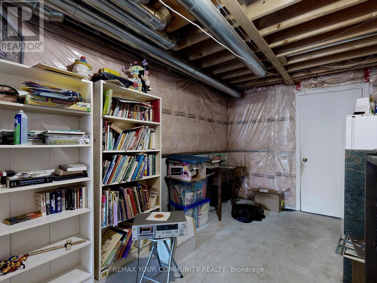 24 Cachet Hill Crescent, Vaughan, ON - Indoor Photo Showing Basement
