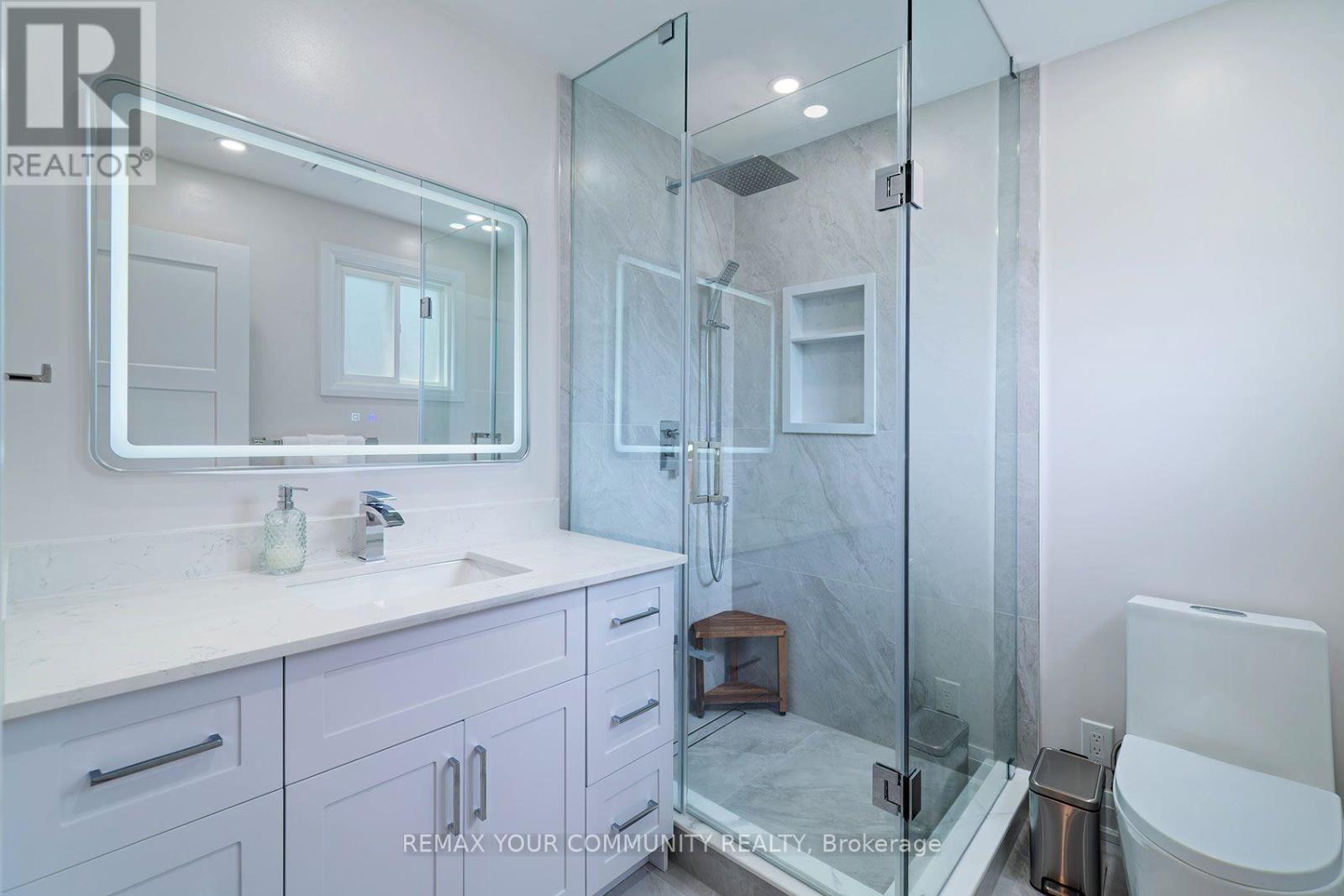 Brand New 3 Piece Ensuite - 35 John Dexter Place, Markham, ON - Indoor Photo Showing Bathroom