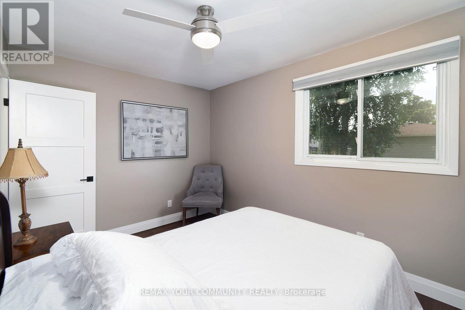 2nd Bedroom Also Overlooks Pool! - 35 John Dexter Place, Markham, ON - Indoor Photo Showing Bedroom