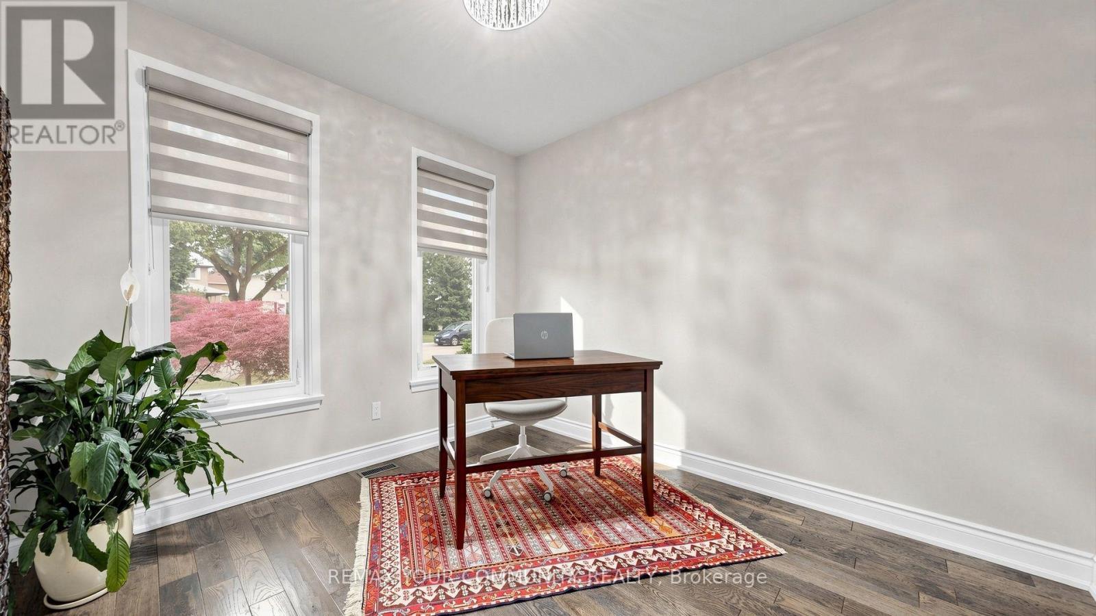 48 Crossbow Crescent, Toronto, ON - Indoor