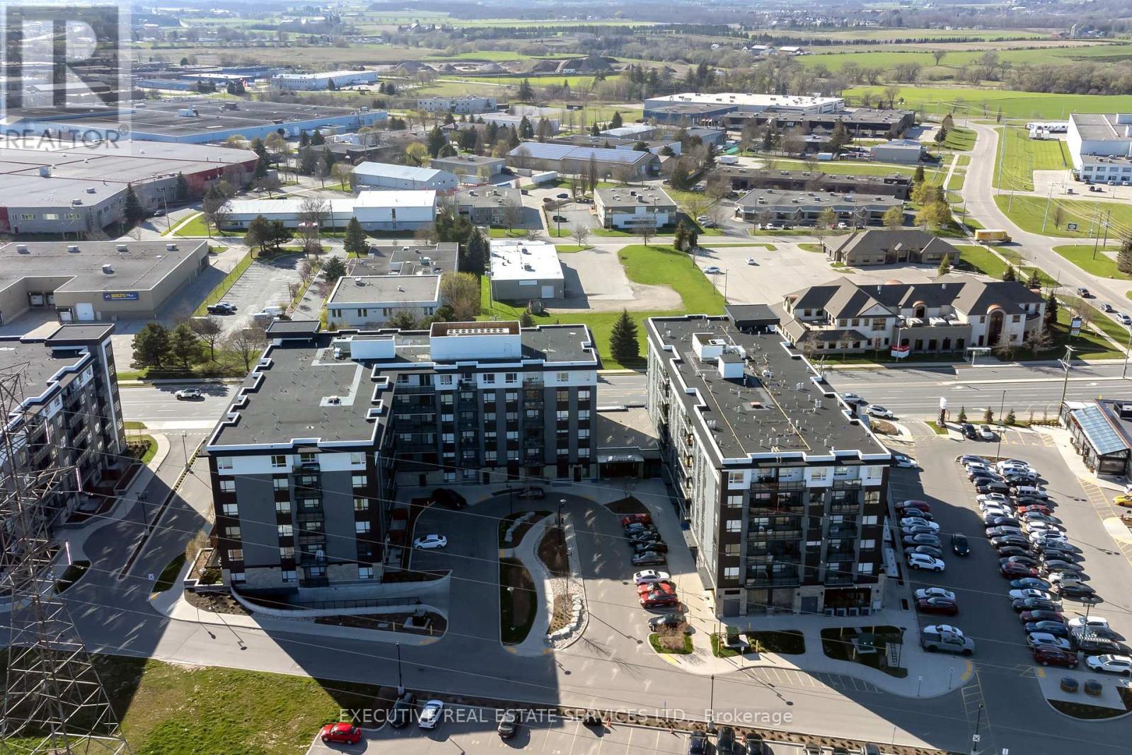 322 - 251 Northfield Drive E, Waterloo, ON - Outdoor With View