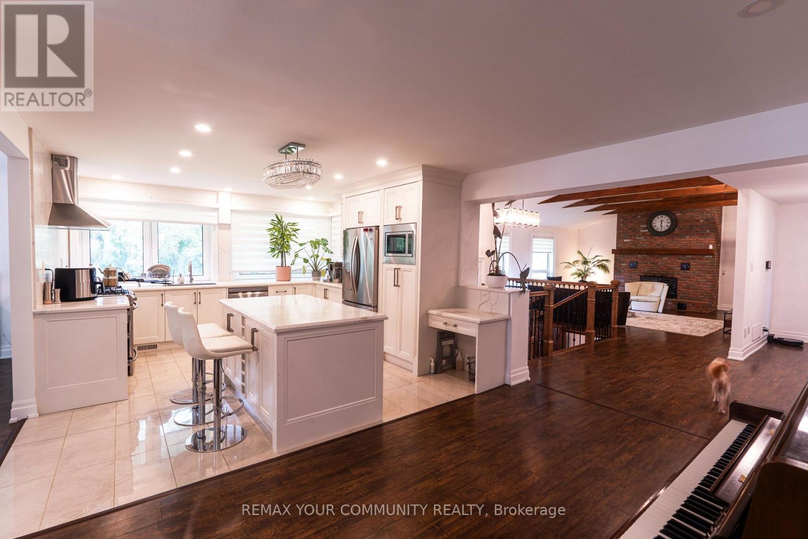 2950 17Th Side Road, King, ON - Indoor