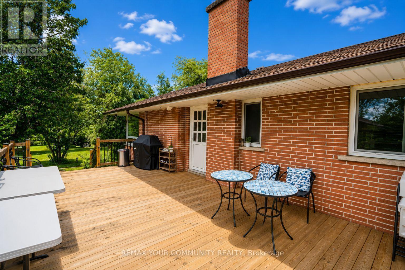 2950 17Th Side Road, King, ON - Outdoor With Deck Patio Veranda With Exterior