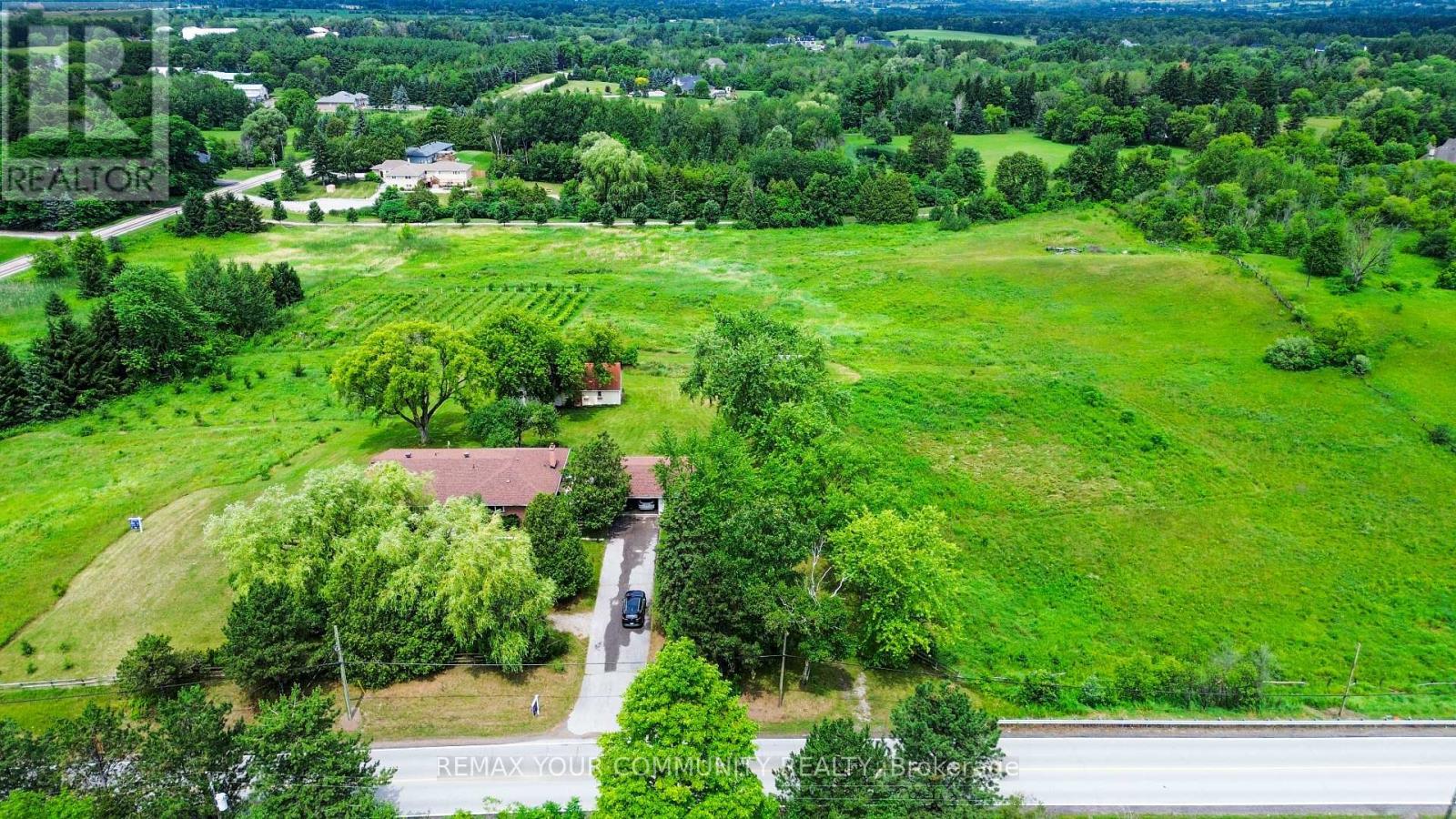 2950 17Th Side Road, King, ON - Outdoor