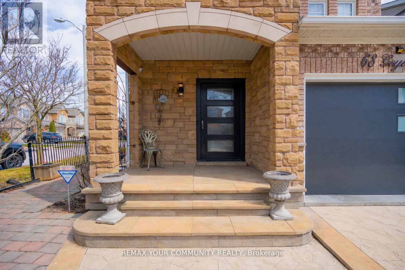68 Goyo Gate, Vaughan, ON - Outdoor
